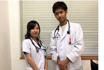 山形大学医学部の学生が臨床実習を行っています